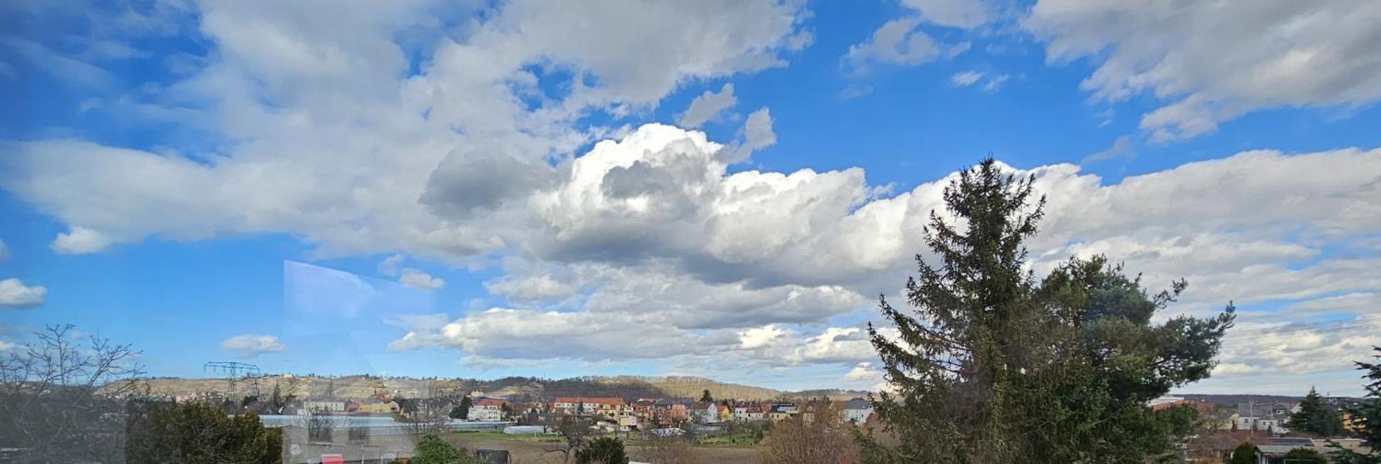 Sehr Schoenes Und Grosses Haus In Dresden - Partys Und Andere Feierlichkeiten Sind Wegen Eventueller Laermbelaestigung Nicht Gestattet 外观 照片