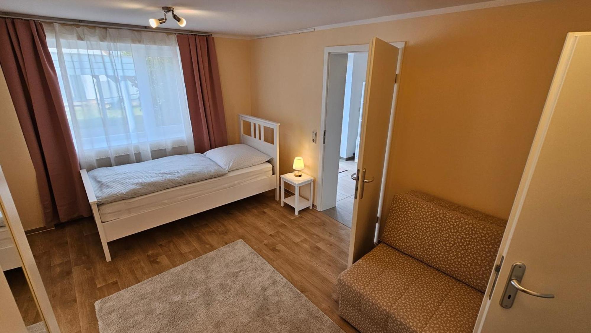 Sehr Schoenes Und Grosses Haus In Dresden - Partys Und Andere Feierlichkeiten Sind Wegen Eventueller Laermbelaestigung Nicht Gestattet 外观 照片